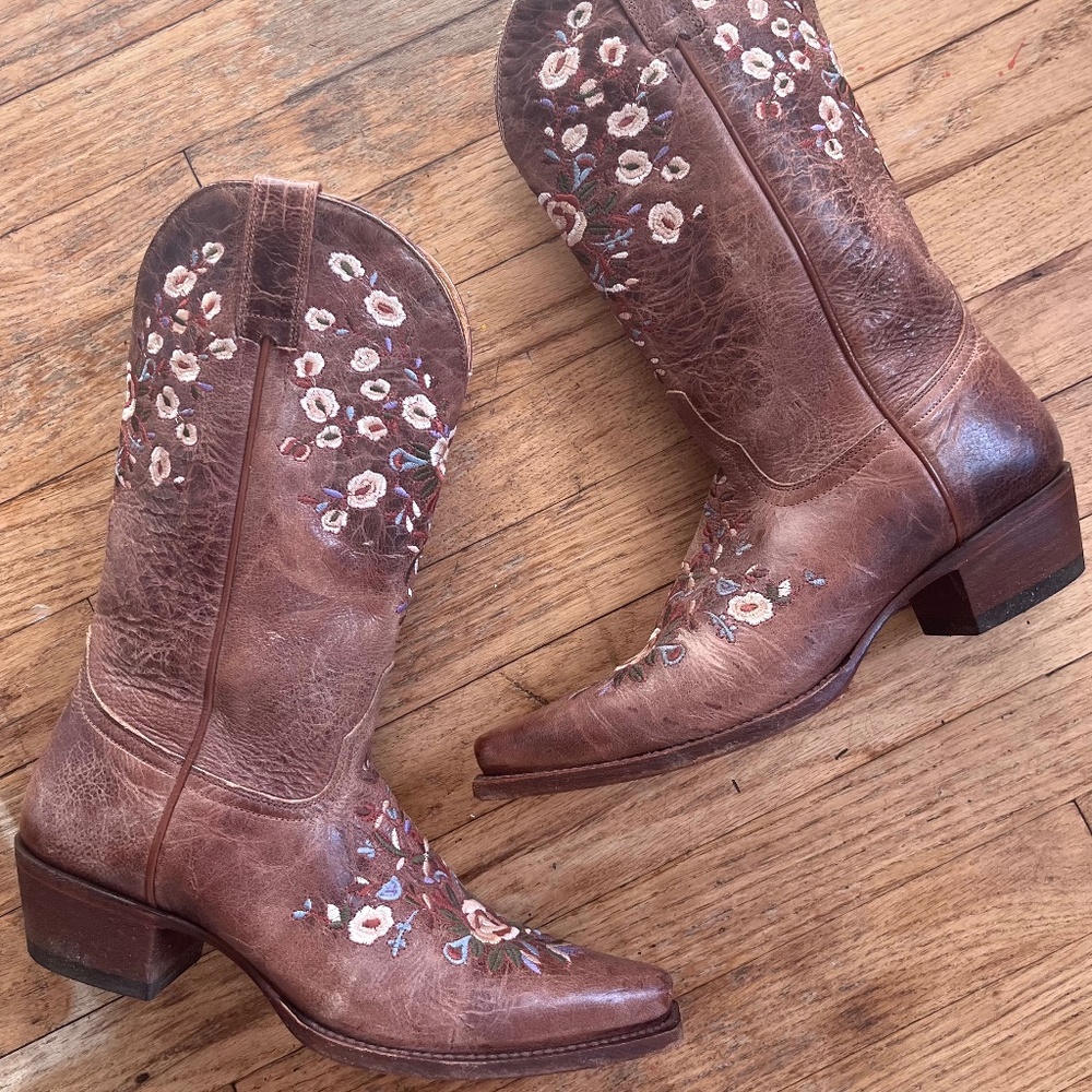 Floral Embroidered Maisie Cowboy Boots